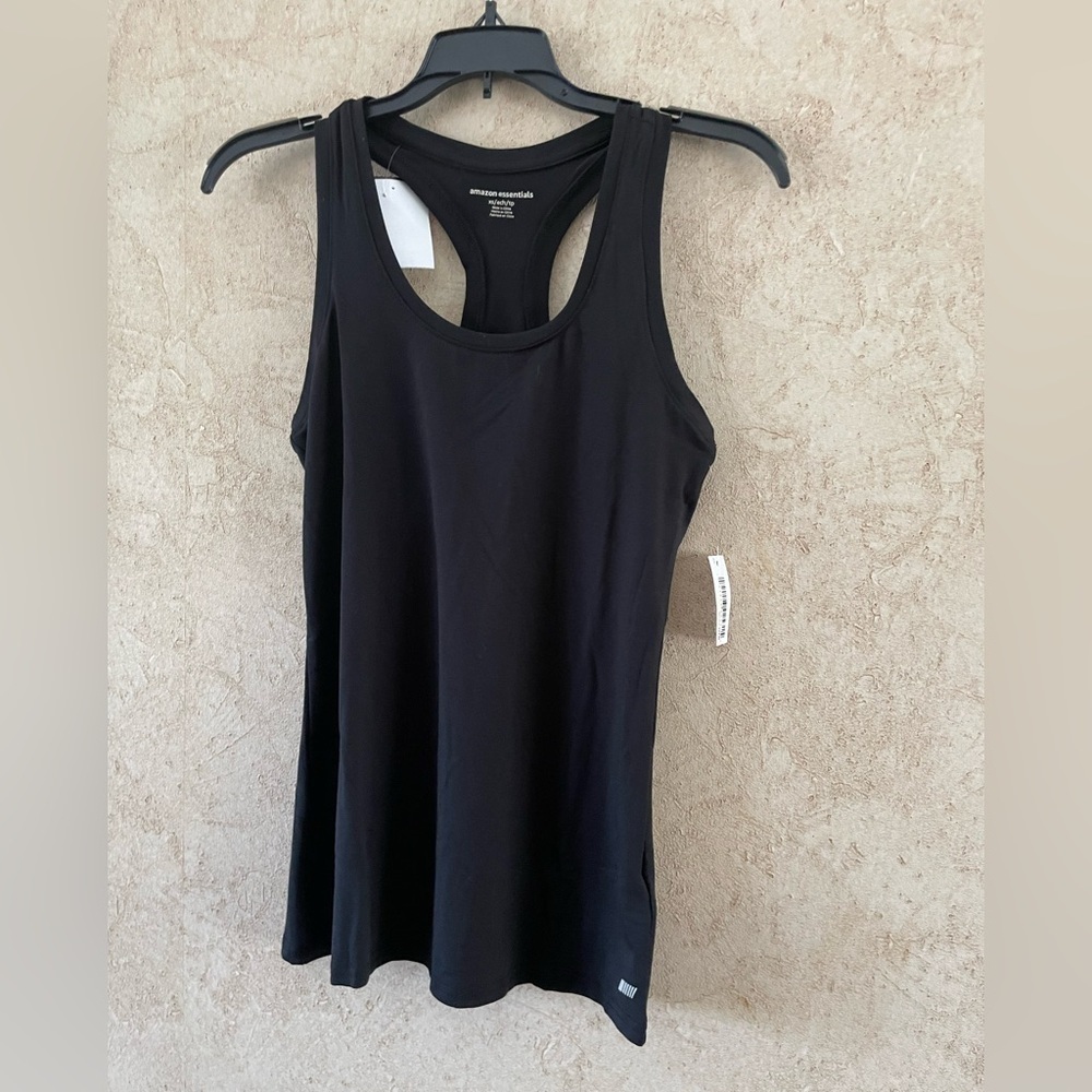 Amazon Essentials Black Sleeveless Scoop Neck Tank Top NWT Size XS